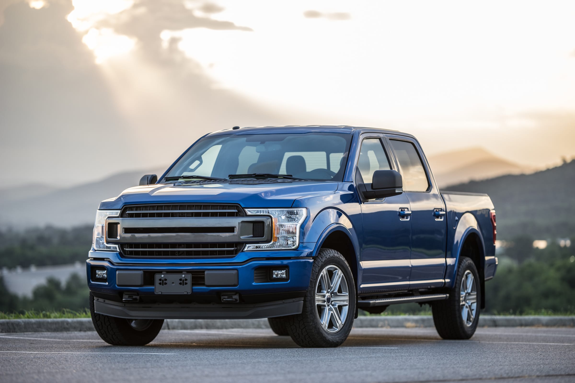 Car Loan Refinance in Canada: Rates, Eligibility, Credit Impact & Smart Strategies